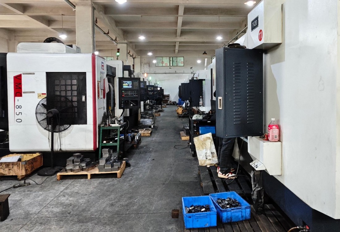 5-axis machining (part #F95A2785)