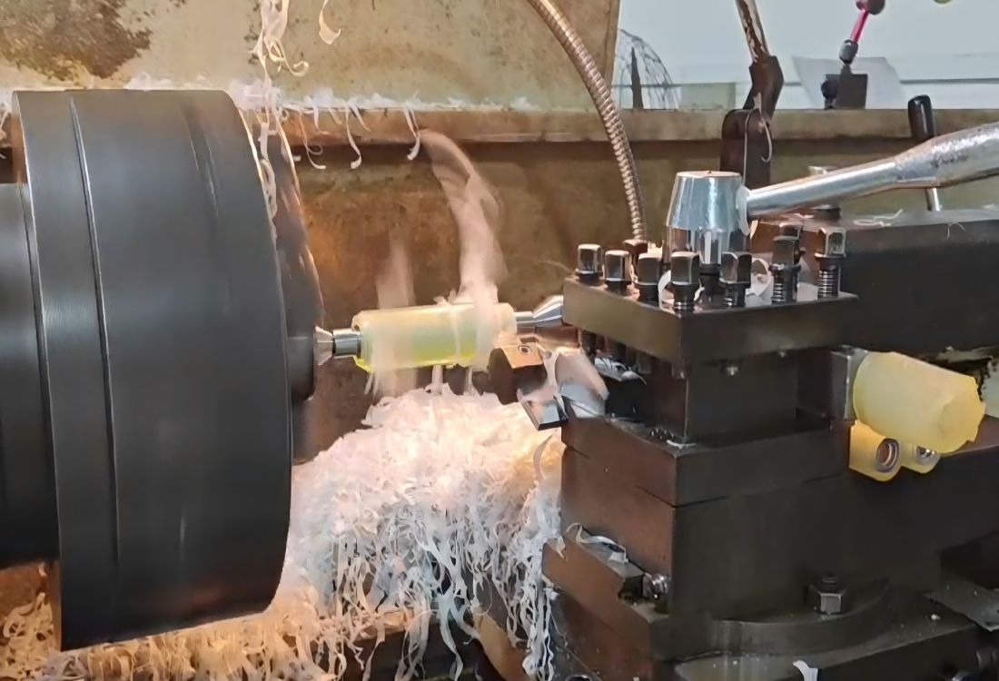 5-axis machining (part #F95A2785)